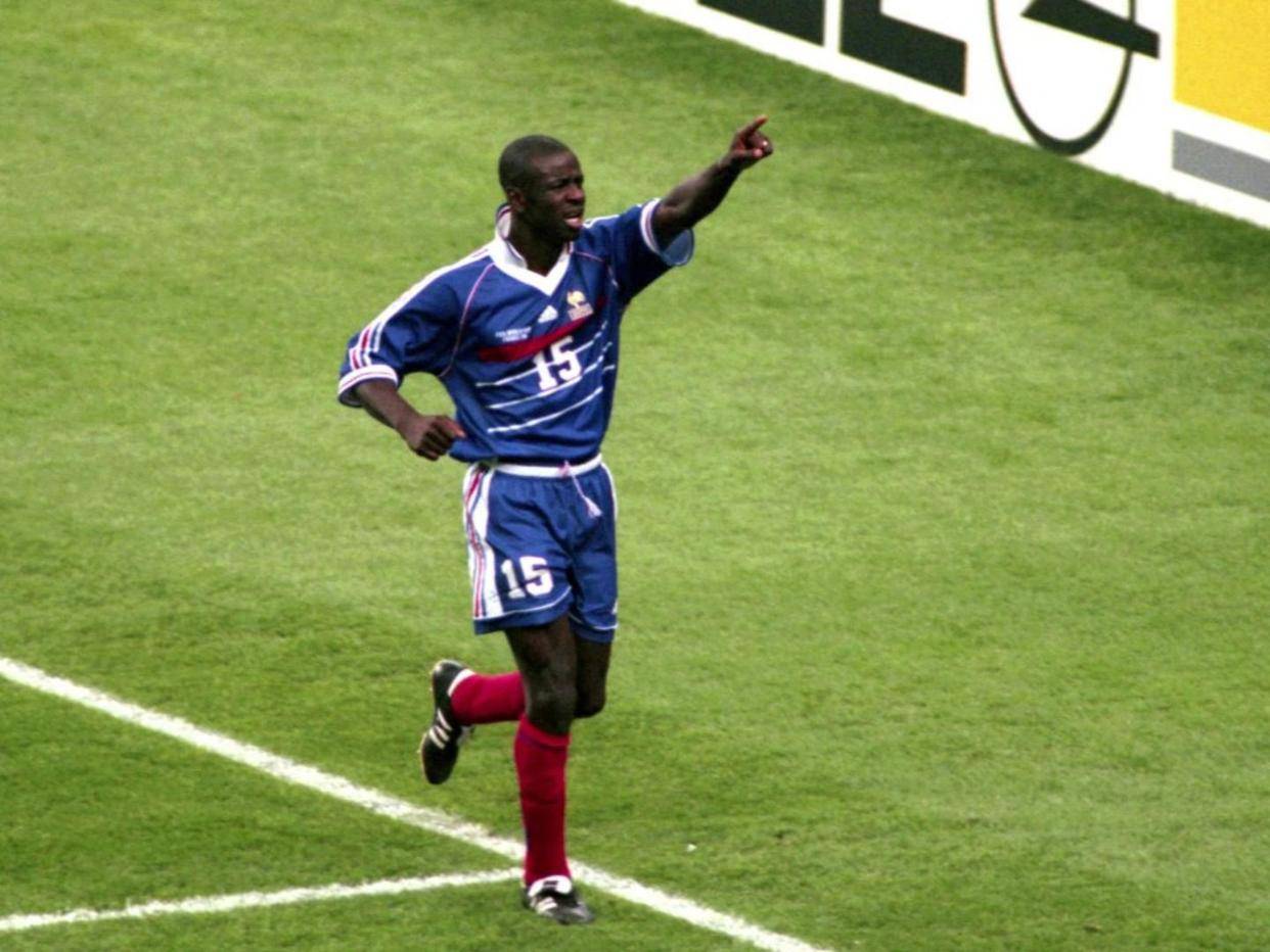 法国前锋球员助团队取得胜利