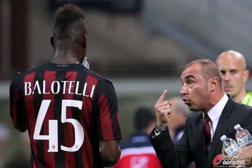 包含卡尔皮取胜助力冲击意甲前四的词条