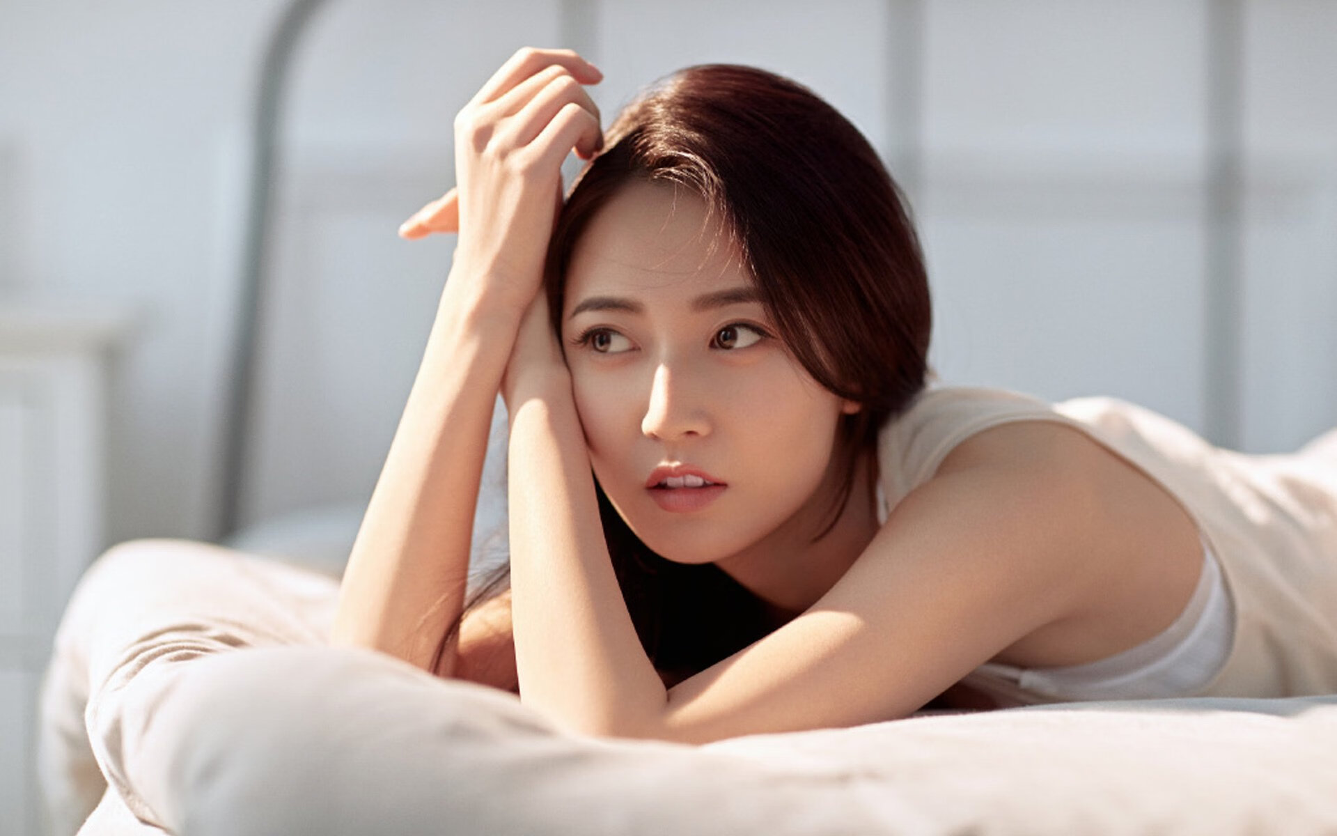 跨越现实的篮球课，当欧文在虚拟对决中为上海队翻开教科书