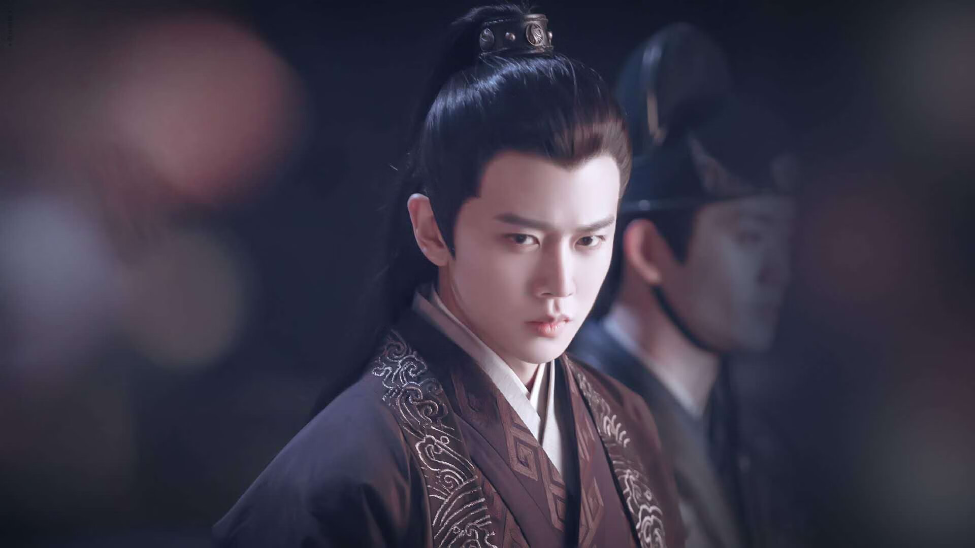 萨内的舞步，当紫百合在达喀尔黄昏中跳起唯一的探戈